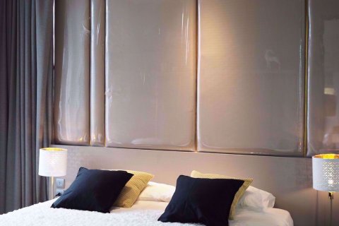 Condominio de 1 dormitorio en Bang Rak, Bangkok, Tailandia № 77093 - foto 7