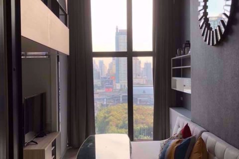 Dúplex de 1 dormitorio en Ratchathewi, Bangkok, Tailandia № 77094