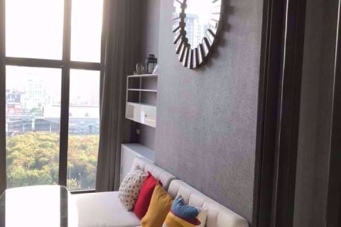 Dúplex de 1 dormitorio en Ratchathewi, Bangkok, Tailandia № 77094 - foto 2