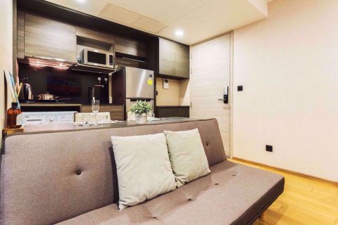 Condominio de 1 dormitorio en Pathum Wan, Bangkok, Tailandia № 77096 - foto 4