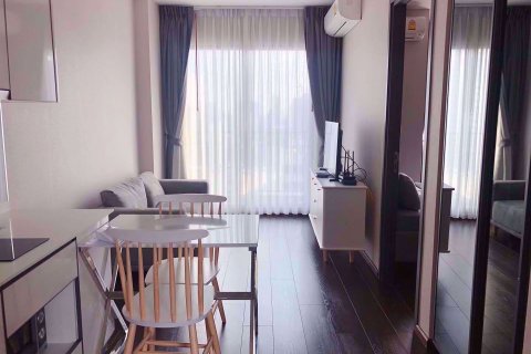 Condo à Watthana, Bangkok, Thaïlande, 1 chambre  № 77091