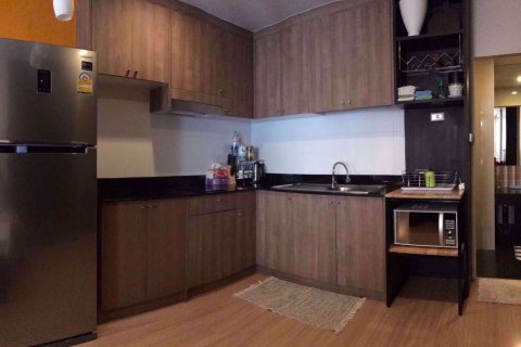 Condominio de 1 dormitorio en Khlong Toei, Bangkok, Tailandia № 77158 - foto 4