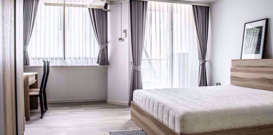 Estudio en el condominio en Watthana, Bangkok, Tailandia № 77159
