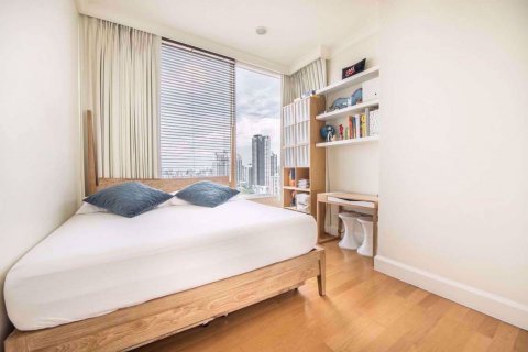 Condominio de 2 dormitorios en Watthana, Bangkok, Tailandia № 77156 - foto 12