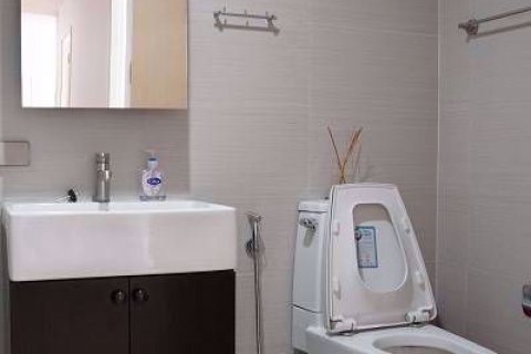 Condo in Khlong Toei, Bangkok, Thailand, 3 bedrooms № 77157 - photo 14