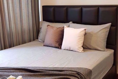 Condominio de 2 dormitorios en Watthana, Bangkok, Tailandia № 77154 - foto 4