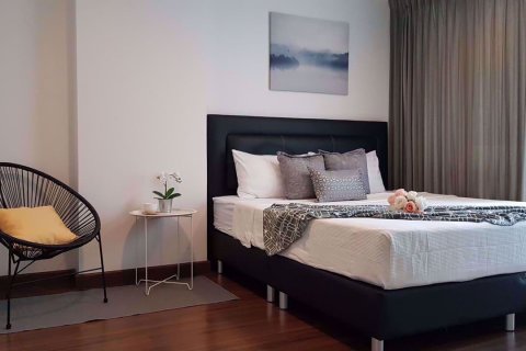 Condominio de 2 dormitorios en Watthana, Bangkok, Tailandia № 77154 - foto 2