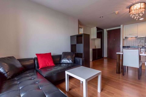Condominio de 1 dormitorio en Phaya Thai, Bangkok, Tailandia № 77155 - foto 6