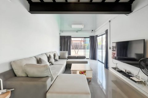 Chalet de 4 dormitorios en Hua Hin, Tailandia № 124691 - foto 10