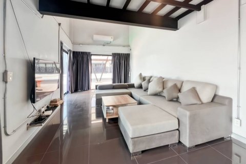 Chalet de 4 dormitorios en Hua Hin, Tailandia № 124692 - foto 10
