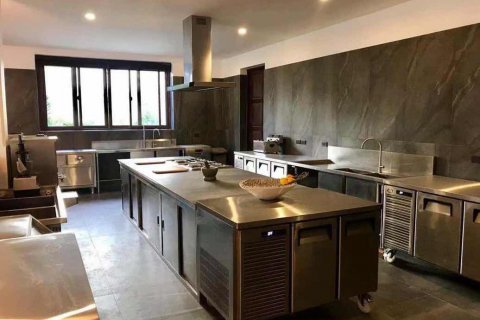 Casa de 8 dormitorios en Ko Samui, Tailandia № 115851 - foto 8