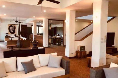 Casa de 8 dormitorios en Ko Samui, Tailandia № 115851 - foto 6