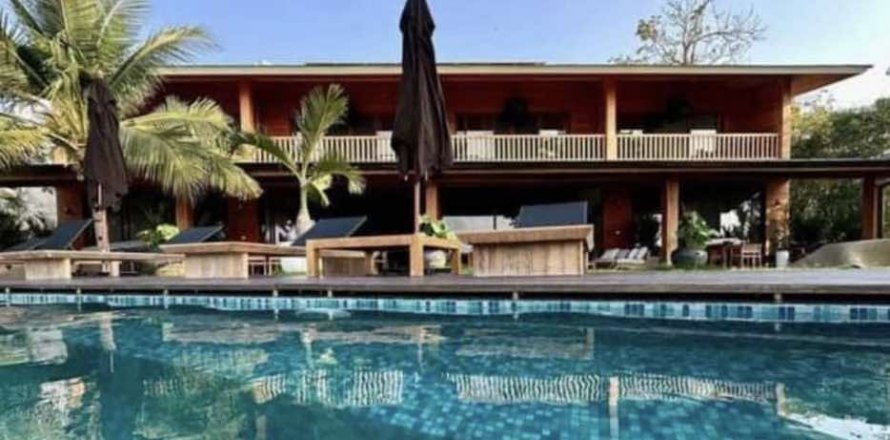 Casa de 10 dormitorios en Ko Samui, Tailandia № 115852
