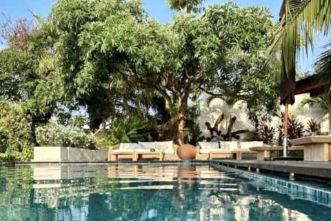 Casa de 10 dormitorios en Ko Samui, Tailandia № 115852 - foto 3