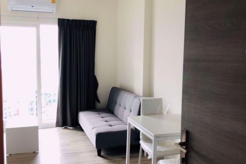 Condominio de 1 dormitorio en Bang Kho Laem, Bangkok, Tailandia № 76051 - foto 2