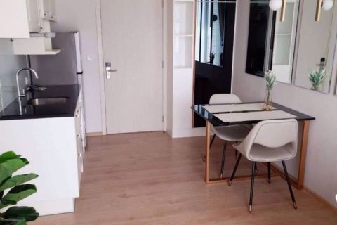 Eigentumswohnung in Watthana, Bangkok, Thailand, 1 Schlafzimmer № 76049 - Foto 3