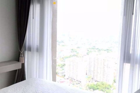 Condominio de 3 dormitorios en Lat Phrao, Bangkok, Tailandia № 76047 - foto 4