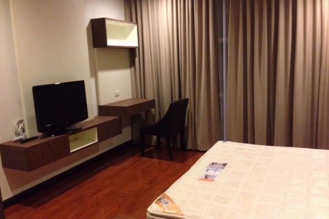 Condominio de 2 dormitorios en Watthana, Bangkok, Tailandia № 76214 - foto 3