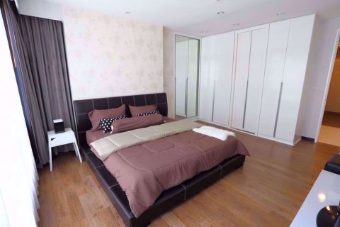 Condominio de 2 dormitorios en Phra Khanong, Bangkok, Tailandia № 76232 - foto 7