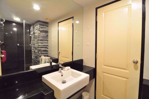 Eigentumswohnung in Watthana, Bangkok, Thailand, 1 Schlafzimmer  № 76231 - Foto 9