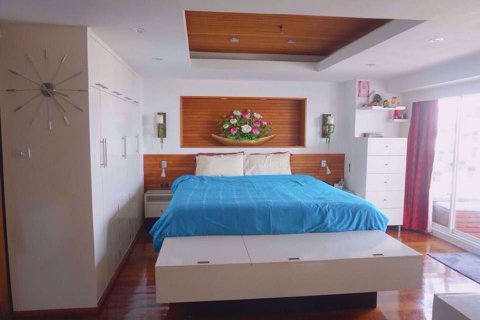Condo in Bang Rak, Bangkok, Thailand, 1 bedroom  № 76211 - photo 10