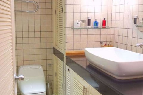 Condo in Bang Rak, Bangkok, Thailand, 1 bedroom  № 76211 - photo 15