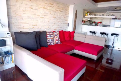 Condo in Bang Rak, Bangkok, Thailand, 1 bedroom  № 76211 - photo 2