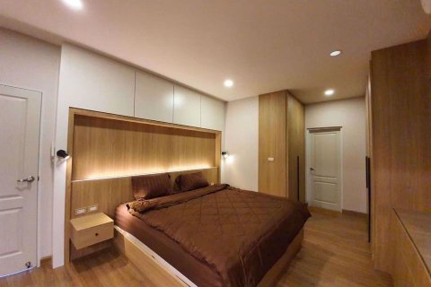 Haus in Bang Kaeo, Thailand 4 Schlafzimmer № 76212 - Foto 7