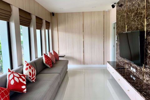 Haus in Bang Kaeo, Thailand 4 Schlafzimmer № 76212 - Foto 8