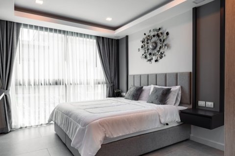 Condominio de 3 dormitorios en Pattaya, Tailandia № 133110 - foto 14