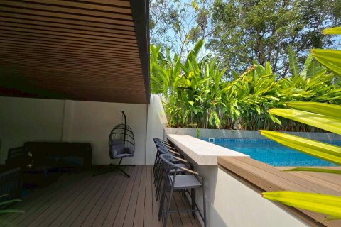 Casa de 4 dormitorios en Pattaya, Tailandia № 133108 - foto 12