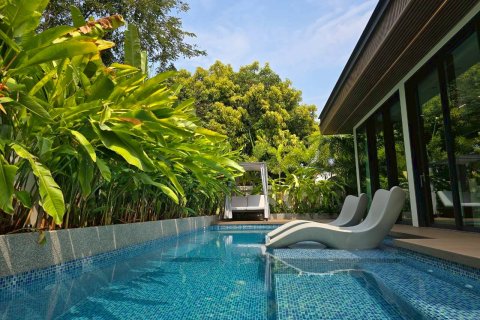 Casa de 4 dormitorios en Pattaya, Tailandia № 133108 - foto 7