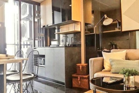 Condominio de 1 dormitorio en Chatuchak, Bangkok, Tailandia № 116107 - foto 8