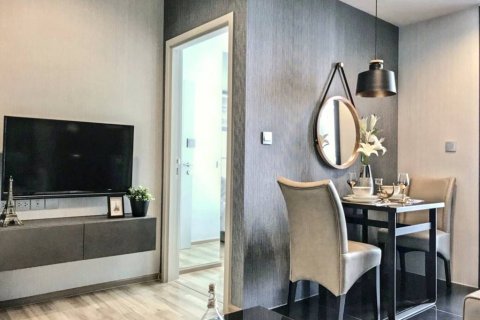 Condominio de 1 dormitorio en Chatuchak, Bangkok, Tailandia № 116106 - foto 6