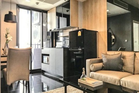Condominio de 1 dormitorio en Chatuchak, Bangkok, Tailandia № 116106 - foto 4