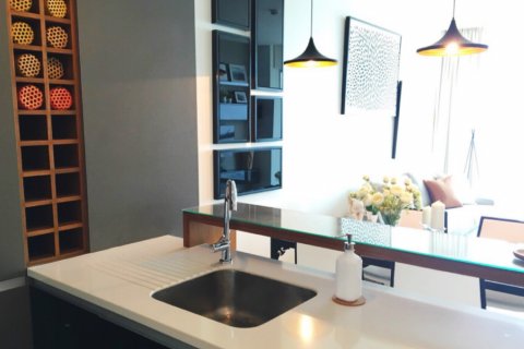 Condominio de 1 dormitorio en Bangkok, Tailandia № 144003 - foto 3