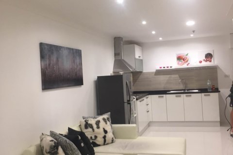 Condominio de 2 dormitorios en Bangkok, Tailandia № 143989 - foto 3