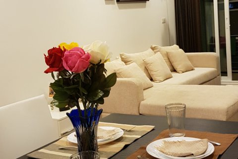 Condominio de 2 dormitorios en Bangkok, Tailandia № 144002 - foto 3
