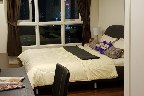 Condominio de 2 dormitorios en Bangkok, Tailandia № 144002 - foto 8