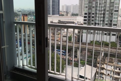 Condominio de 2 dormitorios en Bangkok, Tailandia № 144004 - foto 14