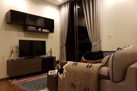 Condominio de 1 dormitorio en Phra Khanong, Bangkok, Tailandia № 143990 - foto 3