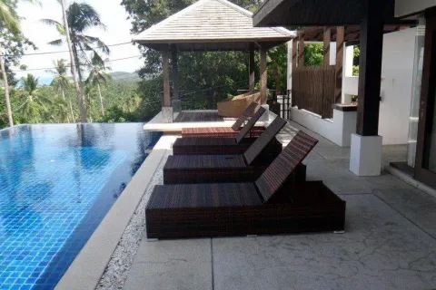 Chalet de 3 dormitorios en Ko Samui, Tailandia № 107467 - foto 13