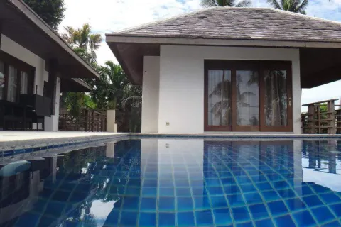 Chalet de 3 dormitorios en Ko Samui, Tailandia № 107467 - foto 11