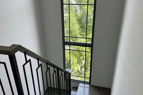 Casa de 4 dormitorios en Prawet, Bangkok, Tailandia № 125869 - foto 4