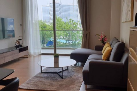 Off-plan Magnolias Waterfront Residences in Bangkok, Thailand № 68653 - photo 4