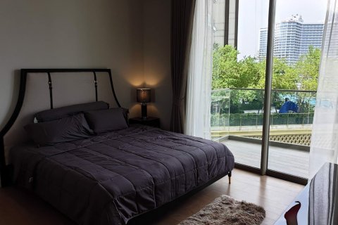 Off-plan Magnolias Waterfront Residences in Bangkok, Thailand № 68653 - photo 6