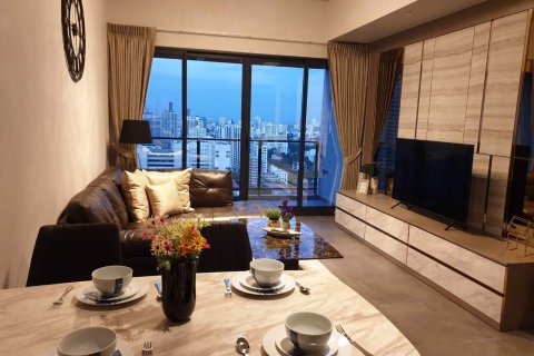 Sobre plano The Lofts Asoke en Bangkok, Tailandia № 36563 - foto 3
