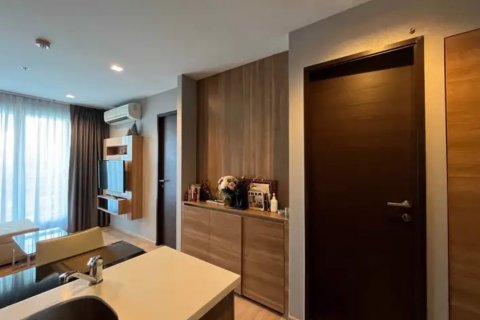 Off-Plan Rhythm Sathorn - Narathiwas in Bangkok, Thailand № 36312 - Foto 7