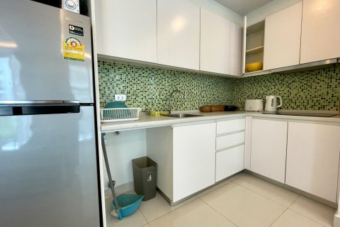 Apartamento de 2 dormitorios en Pattaya, Tailandia № 101361 - foto 5