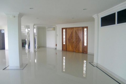 Condominio de 4 dormitorios en Pattaya, Tailandia № 126526 - foto 6
